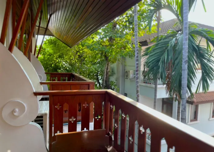 Sripat Guesthouse Sha Extra Plus